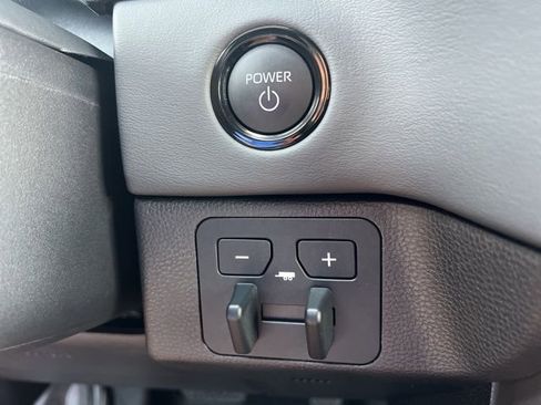 New 2026 Toyota Sequoia Platinum AWD/4WD image 31