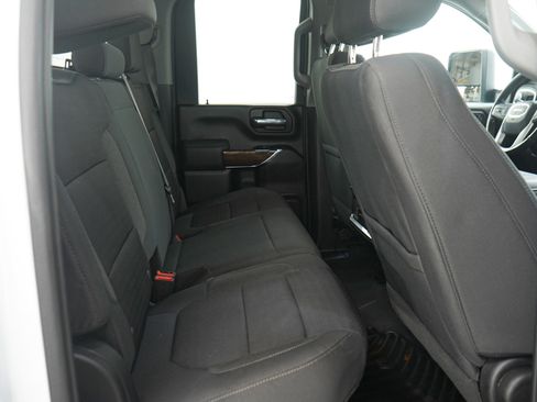 Used 2023 GMC Sierra 2500 SLE w/ SLE Convenience Package image 14