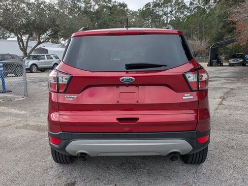 Used 2018 Ford Escape SE image 7