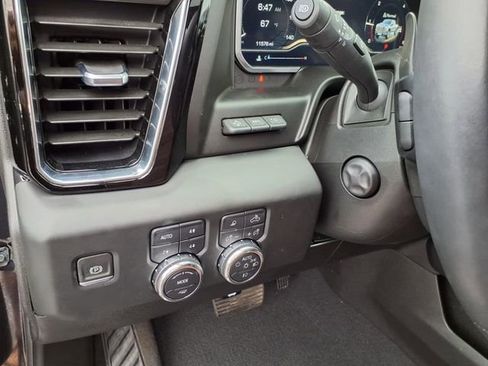 Used 2024 GMC Sierra 1500 Denali Ultimate image 33