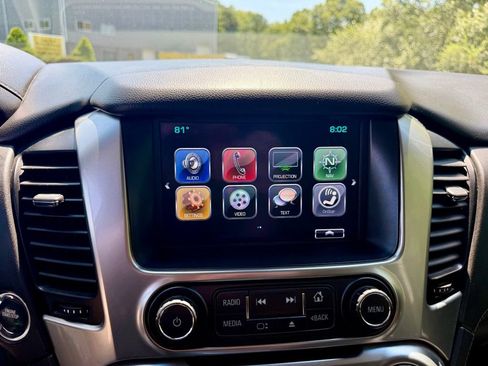 Used 2019 Chevrolet Tahoe Premier AWD/4WD image 11