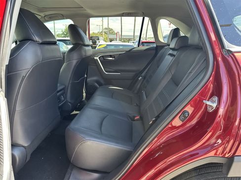 Used 2024 Toyota RAV4 Limited image 18