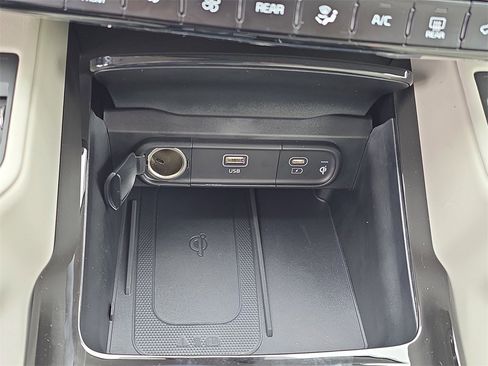 New 2025 Kia Telluride EX image 29