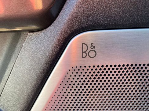 Used 2023 Ford F150 Lariat w/ Equipment Group 502A High image 17