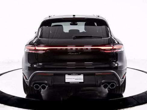 Certified 2025 Porsche Macan Turbo image 6