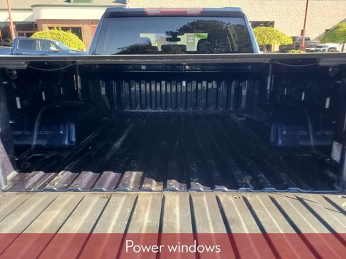 Used 2020 Chevrolet Silverado 1500 Custom w/ Custom Value Package AWD/4WD image 27