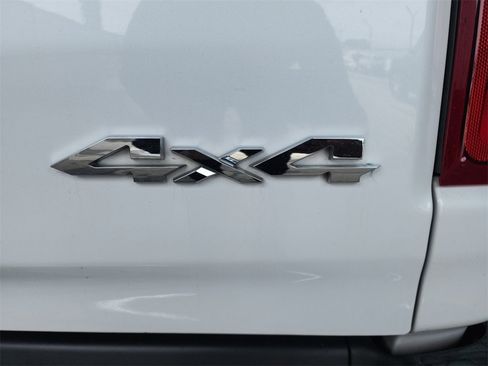 Used 2019 RAM 1500 Limited image 28