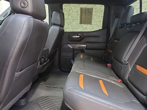 Used 2020 GMC Sierra 1500 AT4 w/ AT4 Premium Package image 17