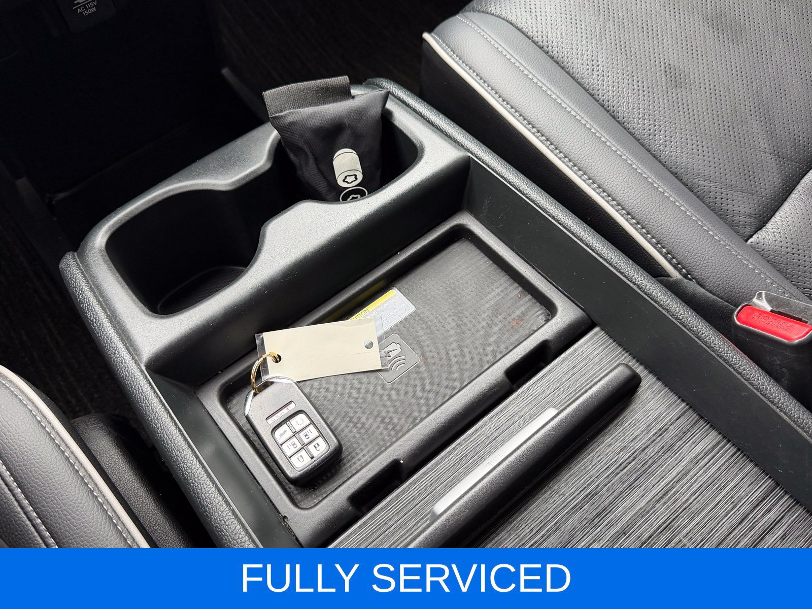 Used 2023 Honda Odyssey Elite image 25