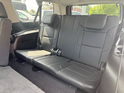 Used 2019 Chevrolet Suburban LT AWD/4WD image 16