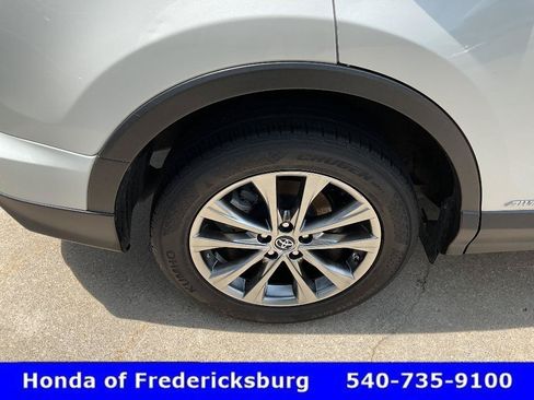 Used 2017 Toyota RAV4 Limited w/ Advanced Technology Package AWD/4WD image 12