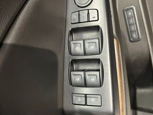 Used 2019 GMC Yukon Denali w/ Denali Ultimate Package AWD/4WD image 11