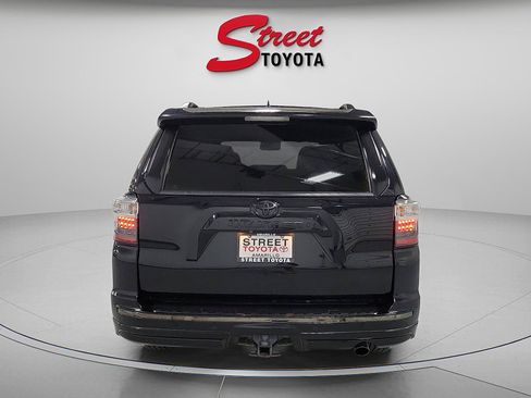 Certified 2019 Toyota 4Runner Limited image 3