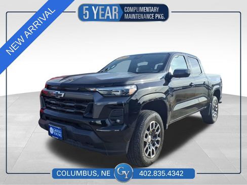 Used 2023 Chevrolet Colorado LT image 1