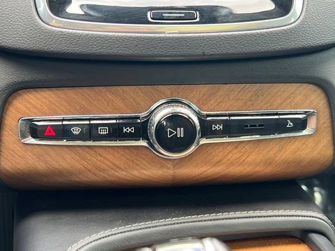 Used 2019 Volvo XC90 T6 Inscription w/ Luxury Package AWD/4WD image 32