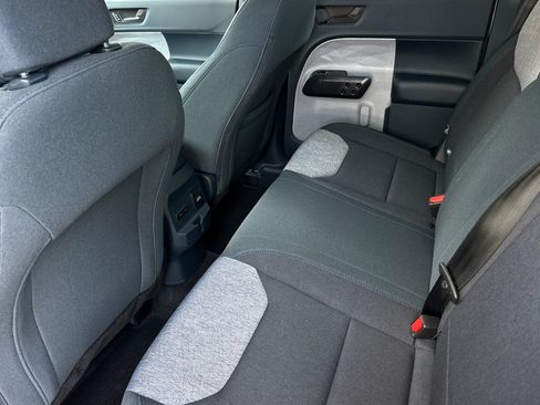 New 2026 Ford Maverick XLT w/ XLT Luxury Package FWD image 11