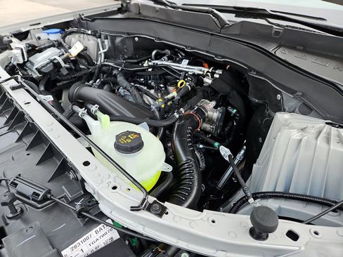 New 2026 Ford Explorer Active w/ Active Comfort Package image 15