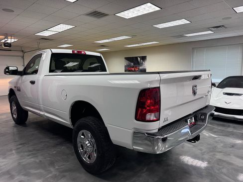 Used 2017 RAM 2500 Tradesman w/ Chrome Appearance Group AWD/4WD image 8