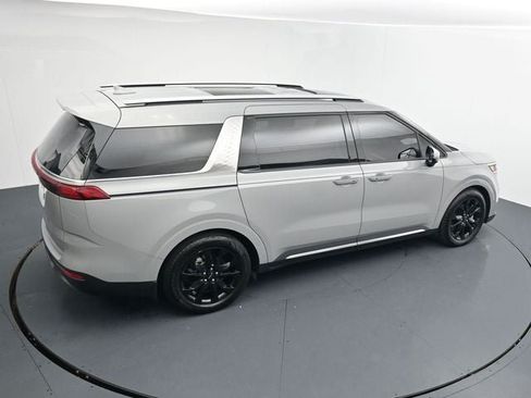 Used 2024 Kia Carnival SX Prestige FWD image 30