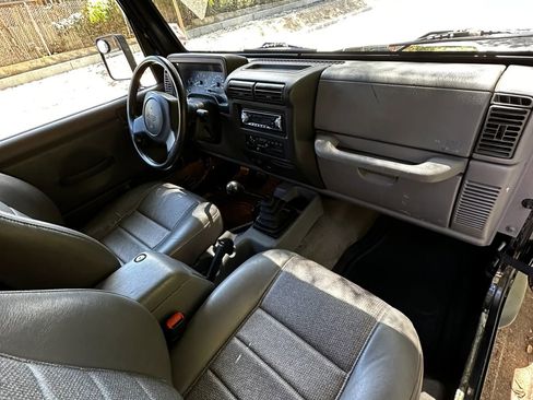 Used 1997 Jeep Wrangler SE AWD/4WD image 31