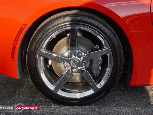 Used 2014 Chevrolet Corvette Stingray Convertible image 11