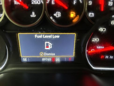 Used 2020 Chevrolet Silverado 1500 LT image 42