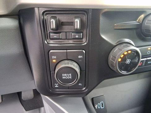 New 2026 Ford F250 XLT w/ XLT Premium Package image 13