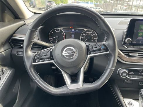 Used 2019 Nissan Altima 2.5 SL AWD/4WD image 16