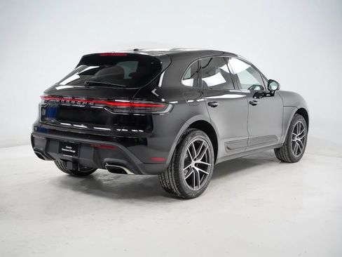 Certified 2026 Porsche Macan AWD/4WD image 10