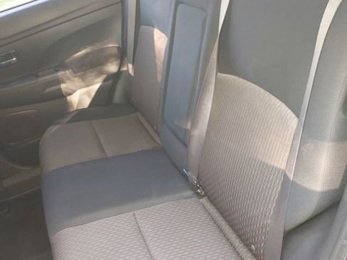 Used 2017 Mitsubishi Outlander Sport LE FWD image 11