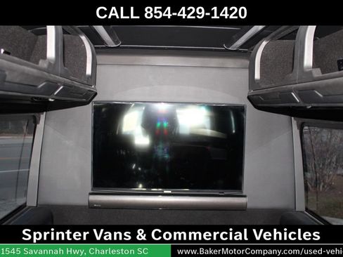 Used 2019 Mercedes-Benz Sprinter 3500 image 4
