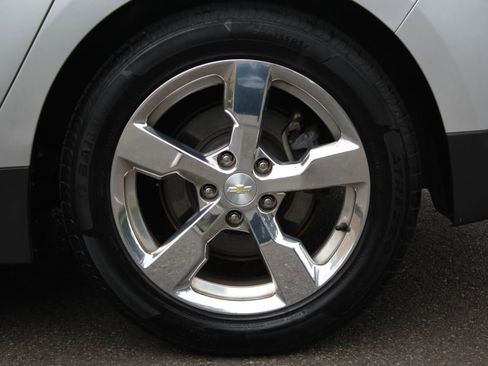 Used 2014 Chevrolet Volt Premium w/ Premium Trim Package FWD image 30