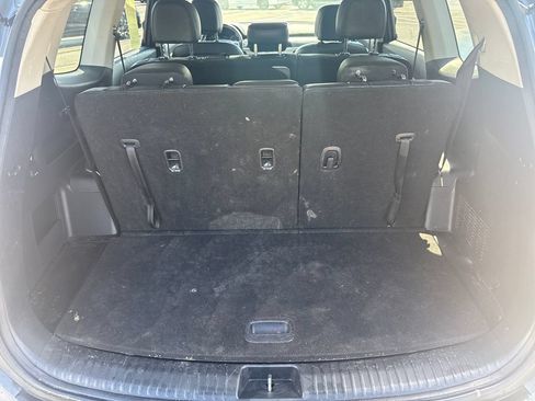 Used 2020 Kia Telluride LX FWD image 29