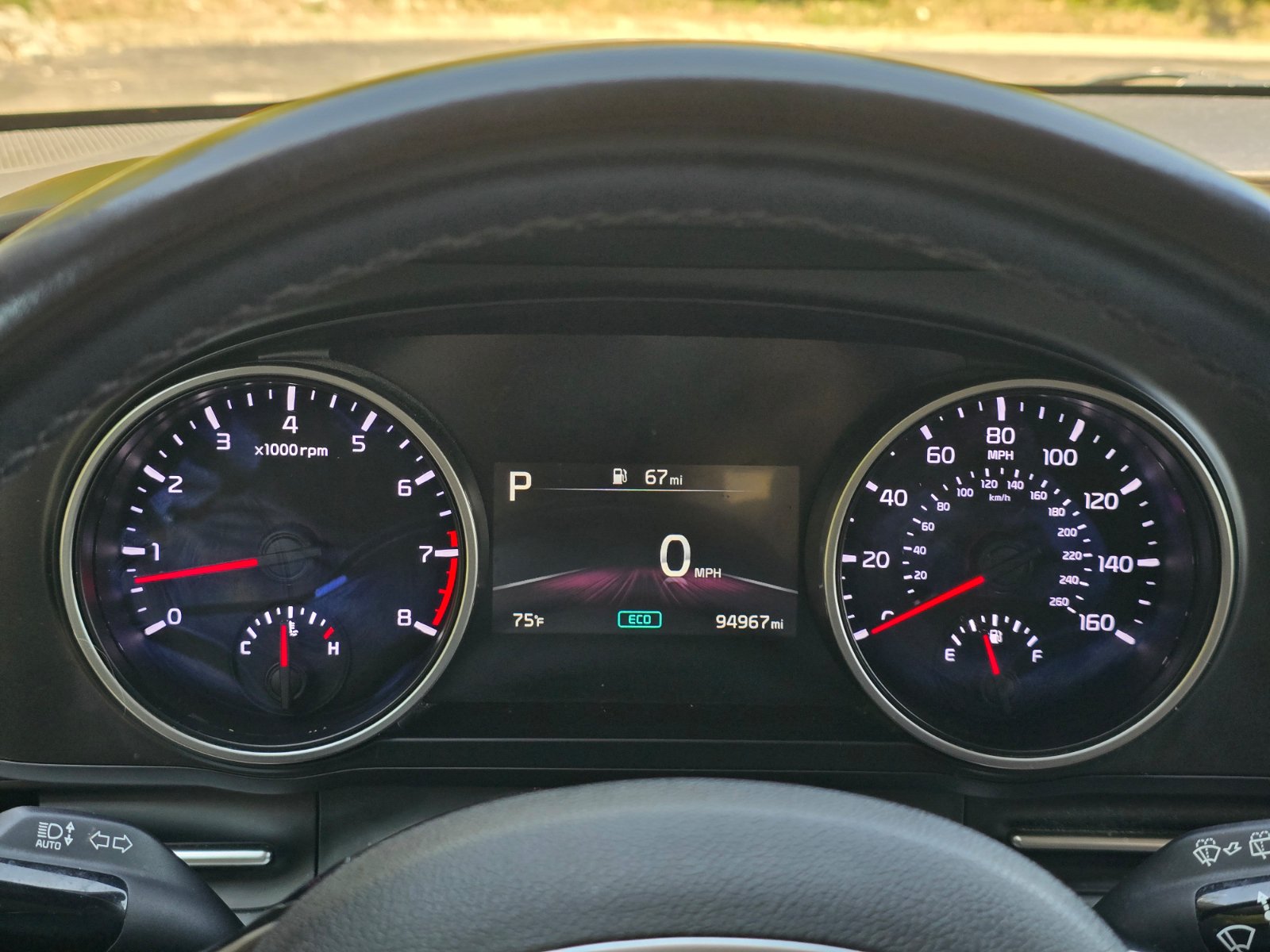 Used 2022 Kia Carnival LXS FWD image 17