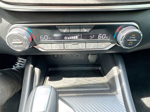 New 2026 Nissan Altima 2.5 SV FWD image 24