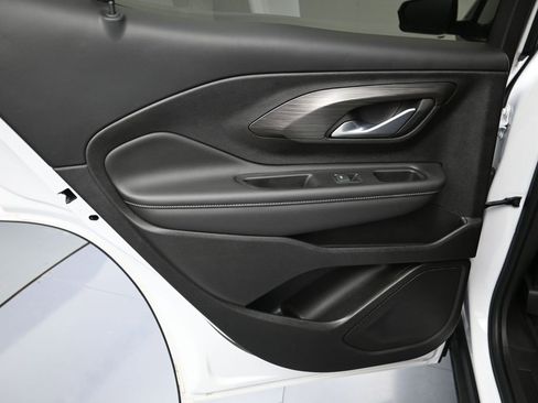 Certified 2022 GMC Terrain SLE w/ Driver Convenience Package image 21