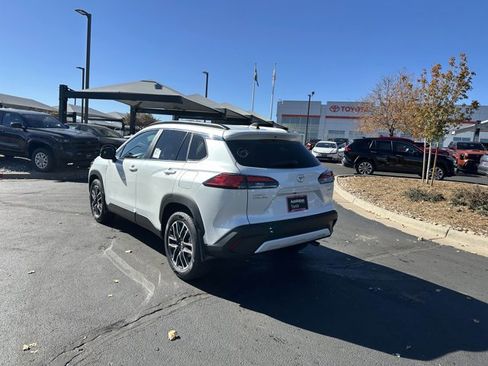 New 2026 Toyota Corolla Cross XLE image 5