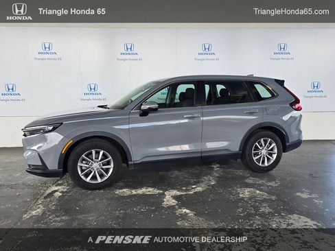 Used 2023 Honda CR-V LX image 1