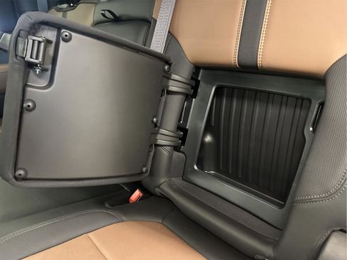 Certified 2022 Chevrolet Silverado 2500 High Country w/ Z71 Off-Road Package image 36