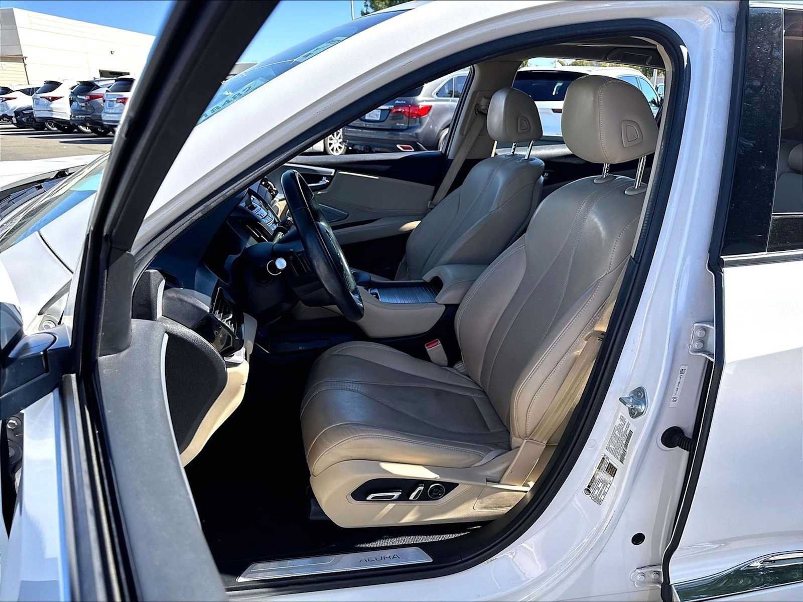Used 2023 Acura RDX w/ Technology Package FWD image 26