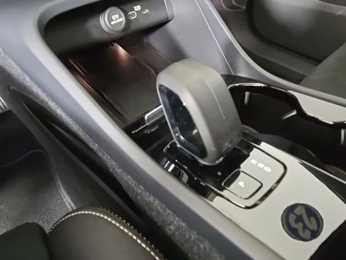 Certified 2023 Volvo C40 P8 Recharge Ultimate image 27