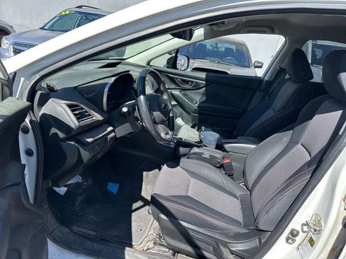 Used 2021 Subaru Crosstrek 2.0i Premium image 16