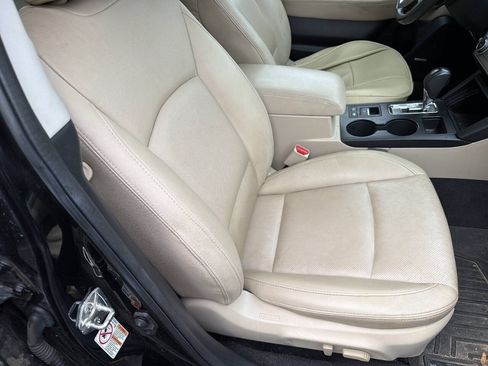 Used 2017 Subaru Outback 3.6R Limited AWD/4WD image 5