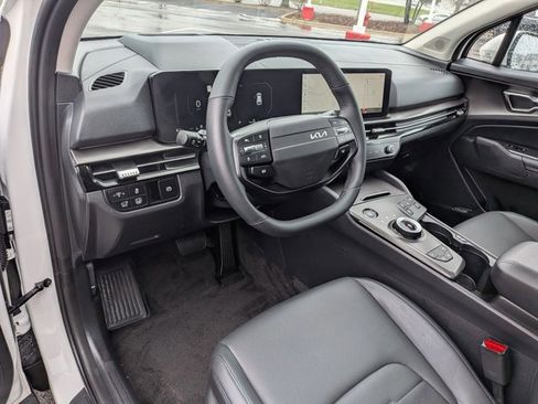 Used 2026 Kia Sportage SX Prestige image 10