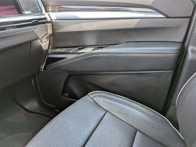 Certified 2025 Cadillac Escalade Premium Luxury AWD/4WD image 21