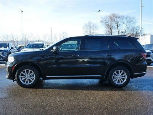 Used 2024 Dodge Durango SXT image 4