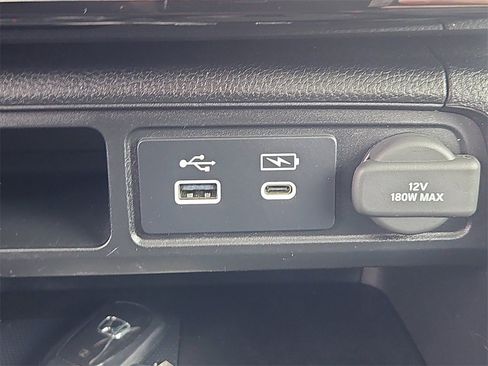 Used 2024 Honda Pilot Touring image 17