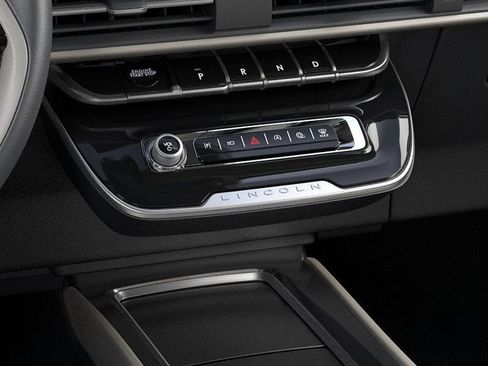 Used 2026 Lincoln Corsair Premiere AWD/4WD image 15