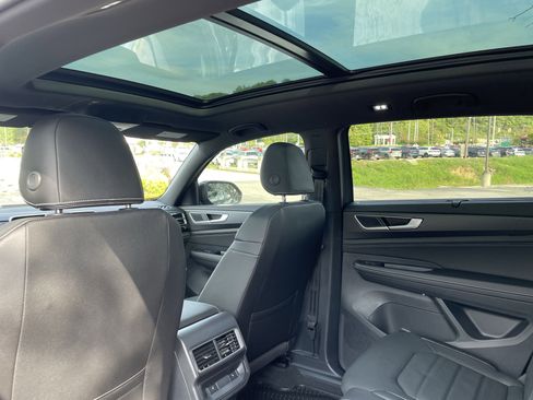 New 2026 Volkswagen Atlas Cross Sport SEL R-Line image 13