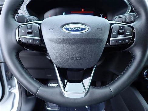 Certified 2023 Ford Escape Active AWD/4WD image 17